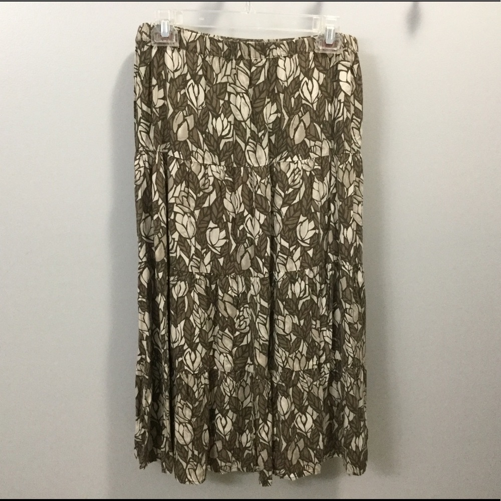 Brown Christopher & Banks skirt size M